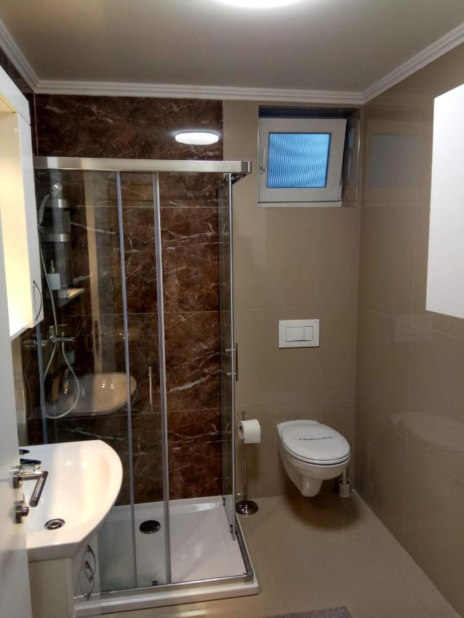 Apartment Cherry Gold Зренянин Екстер'єр фото