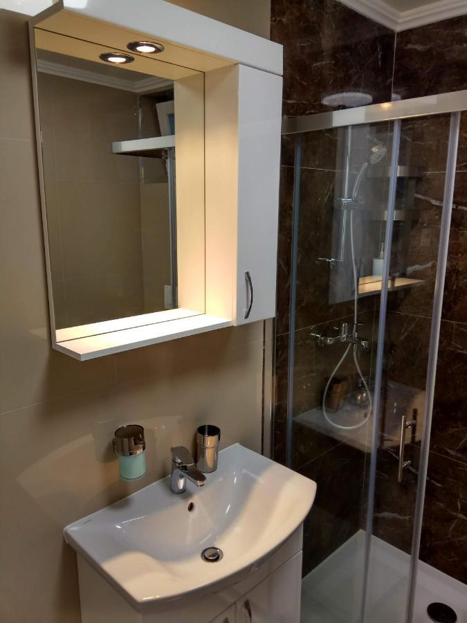 Apartment Cherry Gold Зренянин Екстер'єр фото